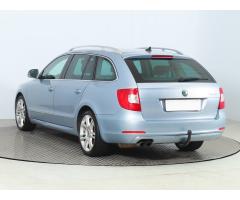 ŠKODA SUPERB COMBI 2.0TDI 140 LAURIN&K 4X4 DSG 7ST