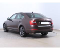 Škoda Octavia 1.8 TSI 132kW - 5