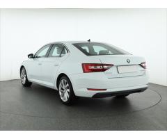 Škoda Superb 2.0 TDI 110kW - 5