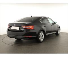 Škoda Superb 2.0 TDI 140kW - 7