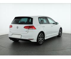 Volkswagen Golf 1.4 TSI 90kW - 7