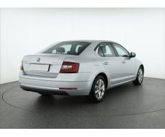 Škoda Octavia 1.5 TSI 110kW - 7