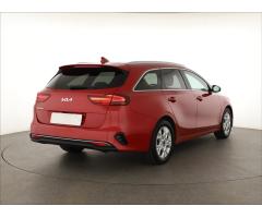 Kia Cee`d 1.5 T-GDI MHEV 118kW - 7