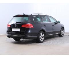 Volkswagen Passat 2.0 TDI 103kW - 7