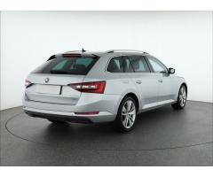 Škoda Superb 2.0 TDI 140kW - 7