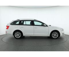 Škoda Octavia 1.6 TDI 77kW - 8