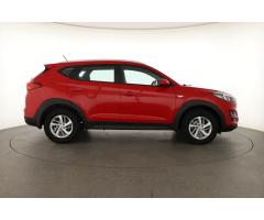 Hyundai Tucson 1.6 GDI 97kW - 8