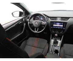 Škoda Octavia 2.0 TDI 110kW - 9