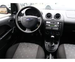 Ford Fiesta 1.3 i 51kW - 9