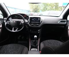 Peugeot 2008 1.6 BlueHDi 88kW - 10