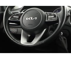 Kia Cee`d 1.5 T-GDI MHEV 118kW - 14