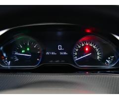 Peugeot 2008 1.6 BlueHDi 88kW - 17