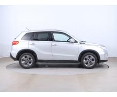 Suzuki Vitara 1.6 VVT 88kW - 8