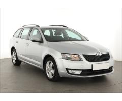 ŠKODA SUPERB COMBI 2.0TDI 140 LAURIN&K 4X4 DSG 7ST