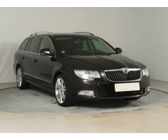 ŠKODA SUPERB COMBI 2.0TDI 140 LAURIN&K 4X4 DSG 7ST