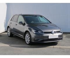 Volkswagen Golf 1.0 TSI 85kW - 1