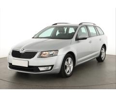 ŠKODA SUPERB COMBI 2.0TDI 140 LAURIN&K 4X4 DSG 7ST