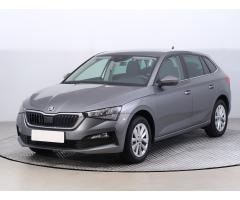 ŠKODA SUPERB COMBI 2.0TDI 140 LAURIN&K 4X4 DSG 7ST