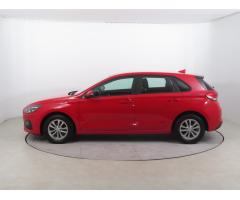 Hyundai i30 1.5 DPI 81kW - 4