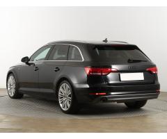 Audi A4 Avant 35 TDI S tronic DSG