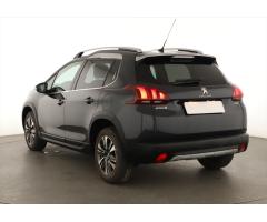 Peugeot 2008 1.2 PureTech 60kW - 5