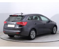 Kia Cee`d 1.6 GDI 99kW - 7