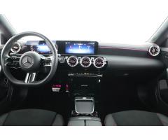 Mercedes-Benz CLA 200 120kW - 9