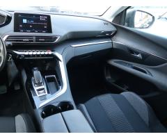 Peugeot 3008 1.5 BlueHDi 96kW - 11