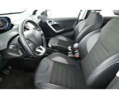 Peugeot 2008 1.2 PureTech 60kW - 13