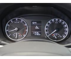 Volkswagen Passat 2.0 TDI 140kW - 17