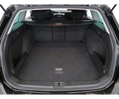 Volkswagen Passat 2.0 TDI 110kW - 20