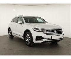 Volkswagen Touareg 3.0 V6 TSI 250kW - 1