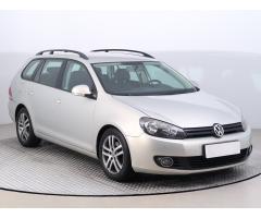 Volkswagen Golf Variant R-Line mHEV DSG Zlevněno o 16 000 Kč