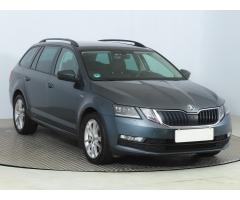 ŠKODA SUPERB COMBI 2.0TDI 140 LAURIN&K 4X4 DSG 7ST