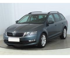 ŠKODA SUPERB COMBI 2.0TDI 140 LAURIN&K 4X4 DSG 7ST