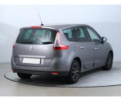 Renault Grand Scenic 2.0 dCi 118kW - 7