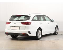 Kia Cee`d 1.5 T-GDI 118kW - 7