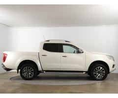 Nissan Navara 2.3 dCi 140kW - 8