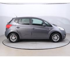 Kia Venga 1.6 CRDi 94kW - 8