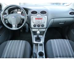 Ford Focus 1.6 i 85kW - 10