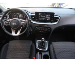 Kia Cee`d 1.5 T-GDI 118kW - 10