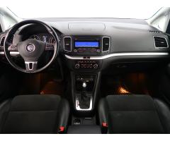 Volkswagen Sharan 2.0 TDI 103kW - 10