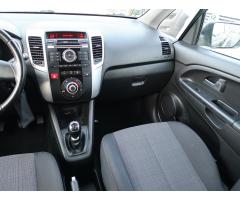 Kia Venga 1.6 CRDi 94kW - 11