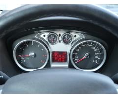 Ford Focus 1.6 i 85kW - 16