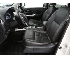 Nissan Navara 2.3 dCi 140kW - 16