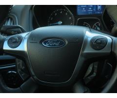 Ford Focus 1.6 i 77kW - 25