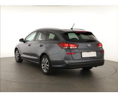 Hyundai i30 1.4 T-GDI 103kW - 5