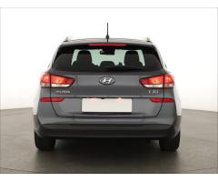 Hyundai i30 1.4 T-GDI 103kW - 6