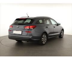 Hyundai i30 1.4 T-GDI 103kW - 7