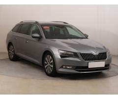 ŠKODA SUPERB COMBI 2.0TDI 140 LAURIN&K 4X4 DSG 7ST